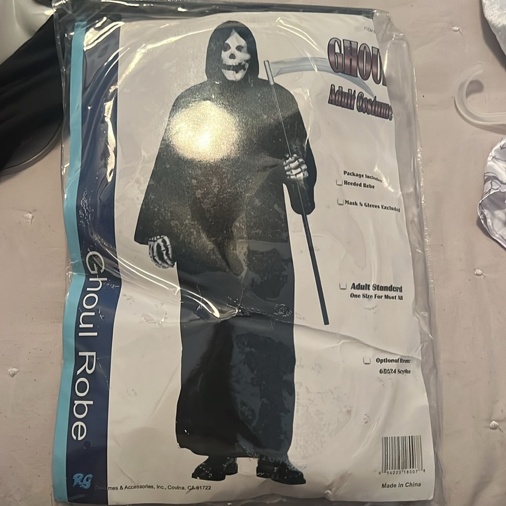 Ghost Adult costume with robe and mask